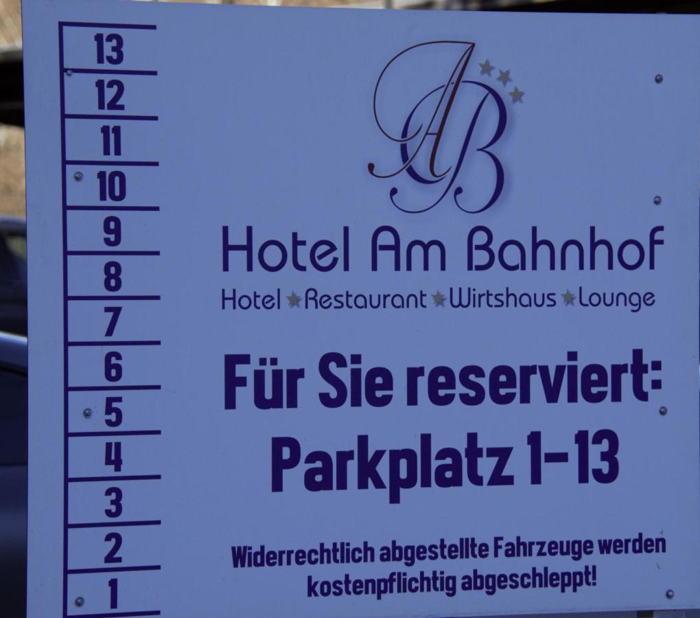 Hotel Am Bahnhof Вайльбург Экстерьер фото